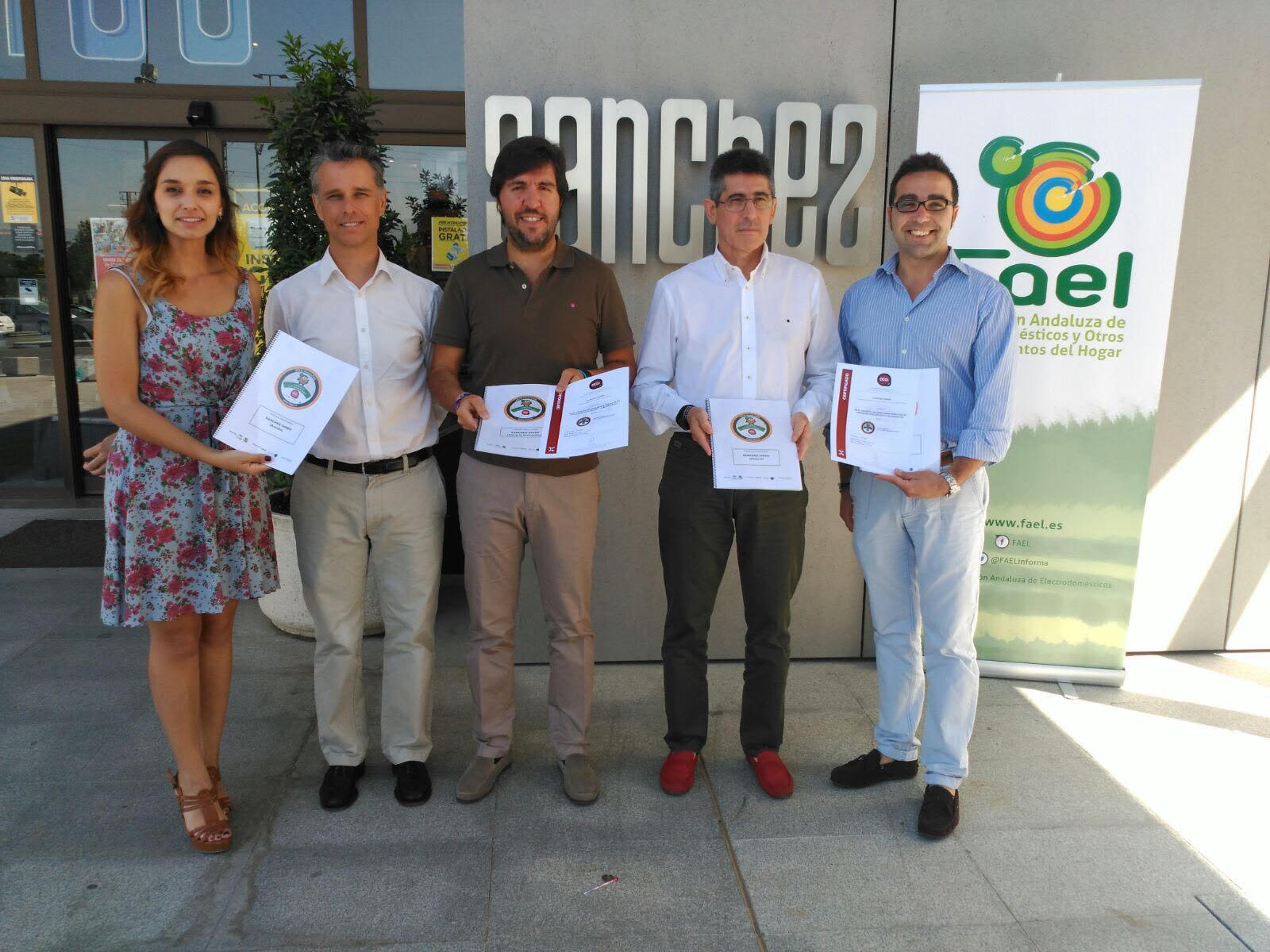 FAEL entrega sus certificados “Comercio Eco-Responsable” a las tiendas Sánchez Giner