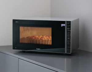 microondas cook 30, whirlpool, autolimpiado, 30 litros, grill, vapor, autocook, autococinado, silver, espejo, blanco, cocina creativa con microondas, horno microondas