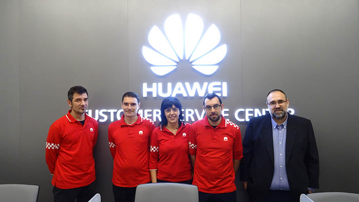 Huawei Customer Service Center Barcelona, tienda Huawei Barcelona, reparar smartphone, Huawei