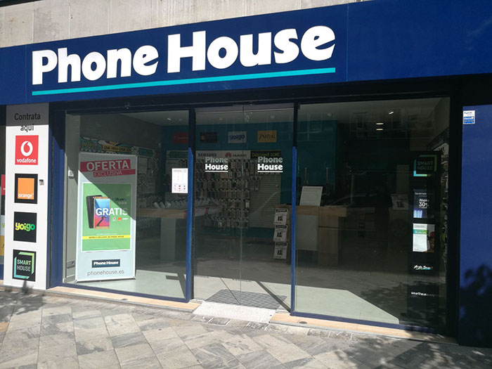 Phone House, tienda phone house, establecimiento phone house, phone house murcia, murcia capital, tienda de telefonía, comprar smartphone