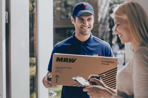 paquetería, mrw, ecommerce, comercio electrónico, entregas, ventas por internet, navidad, campaña de navidad, black friday, cyber monday, transporte, logistica