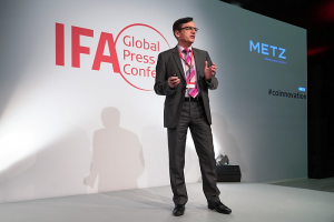 Metz Blue, ifa 2019, ifa global press conference, televisores, skyworth, Norbert Kotzbauer, ceo, televisores premium, android TV, TV oled, mercado español, distribución electro