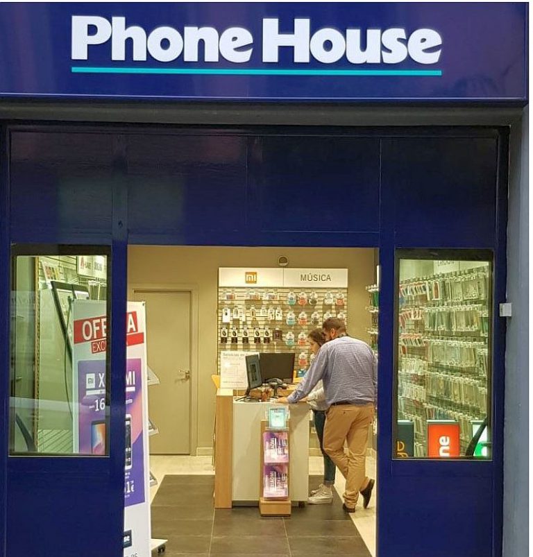 anivestreno, Comunidad Valenciana, El Campello (Alicante), financiación, Gáldar (Las Palmas), móviles, outlet, Phone House, remóvil, reparaciones, seguros, Smart House), smartphones, telefonía