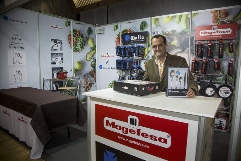 stand de Magefesa y Cruz de Malta, Rhointer España, en la Santander Foodie
