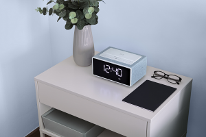 Smart Speaker Wake Up de Energy Sistem reloj despertador con Alexa