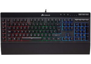 corsair K55 RGB teclado barato