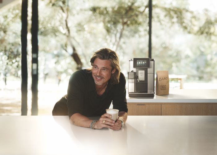 DELONGHI BRAD PITT