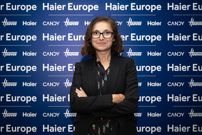 Simona Baltateanu, nueva responsable de las líneas de producto de cocina y lavavajillas de Haier Europe.