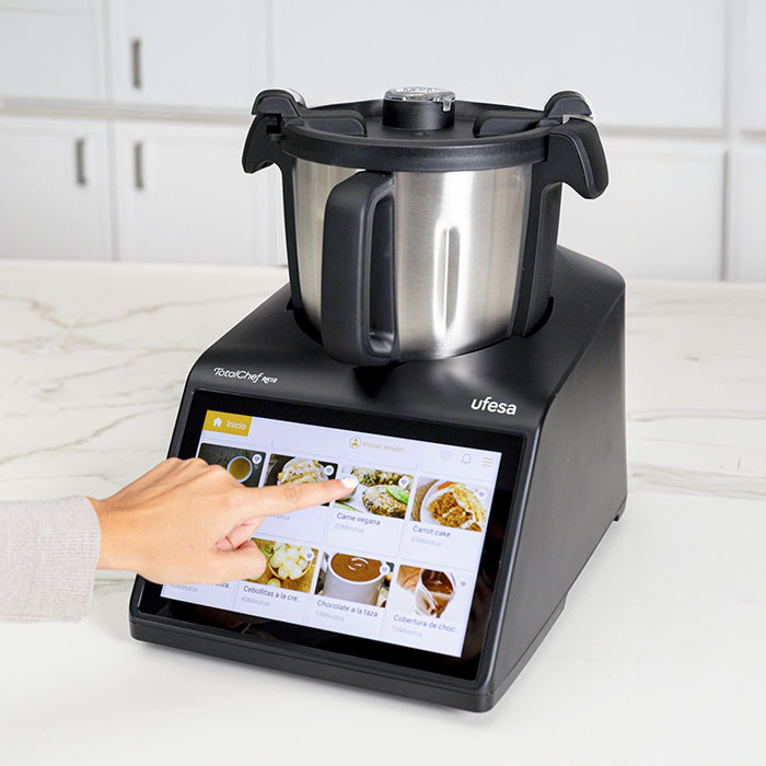 Cocina más rápido y de manera divertida con el TotalChef RK10 de Ufesa