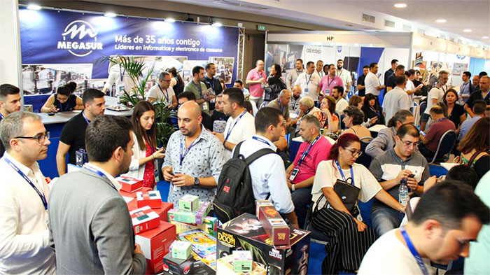 Megasur reunió a más de 500 asistentes y más de 30 fabricantes en FIT25