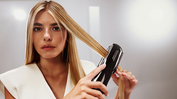 Cecotec estrena la versión 6 en 1 de la plancha de aire AirLisse