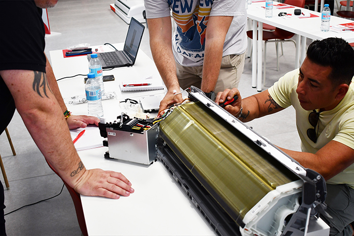 Johnson inaugura su nuevo showroom y centro de formación en Redován (Alicante)