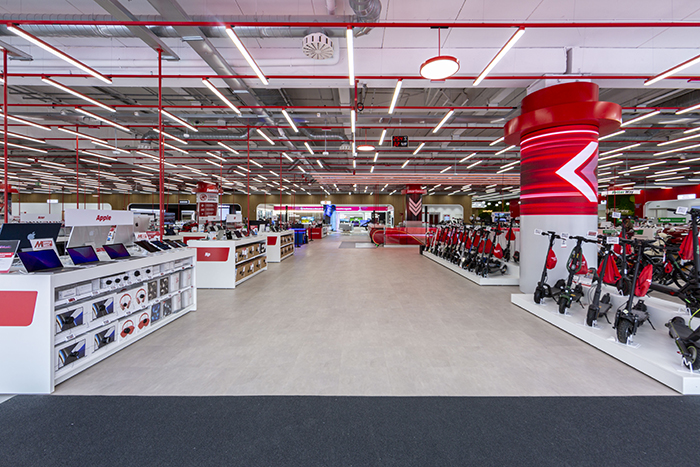 MediaMarkt España se consolida como líder en ordenadores con IA con un 41% de cuota