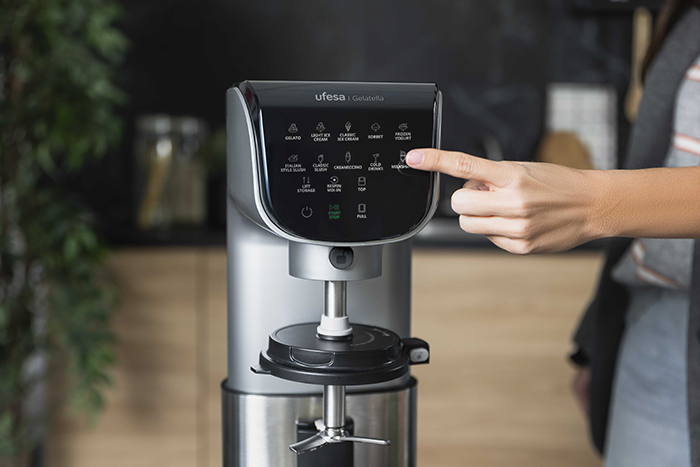 Gelatella y Slushissimo, las nuevas máquinas de Ufesa para helados y bebidas frías