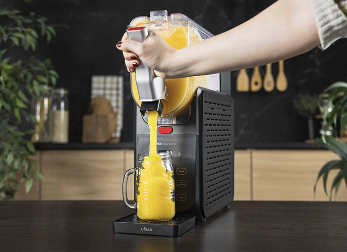 Gelatella y Slushissimo, las nuevas máquinas de Ufesa para helados y bebidas frías