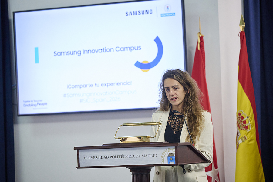 Más de 50 alumnos se gradúan en los programas de IA y programación de Samsung y la UPM