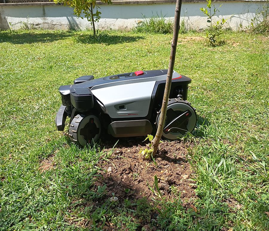 Robot cortacésped RockMow Z1