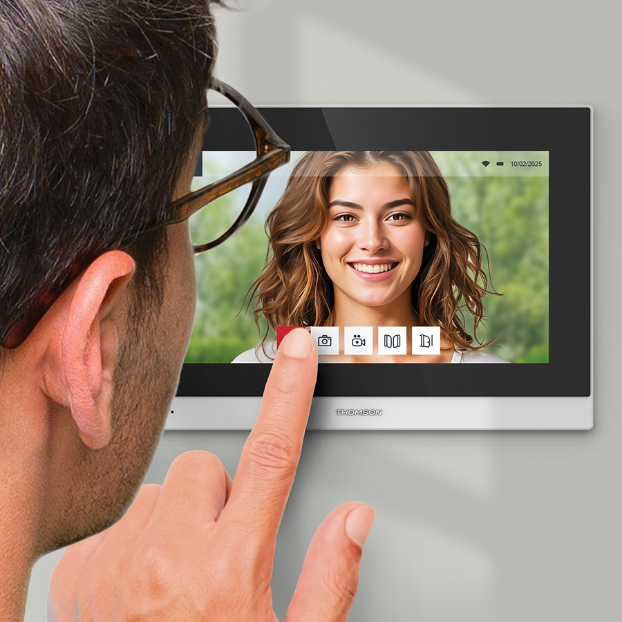 Así es Smart Face, el nuevo videoportero con reconocimiento facial de Thomson