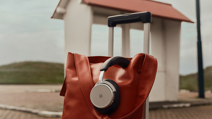 Bang & Olufsen presenta Travel Edition, con dispositivos premium para viajar