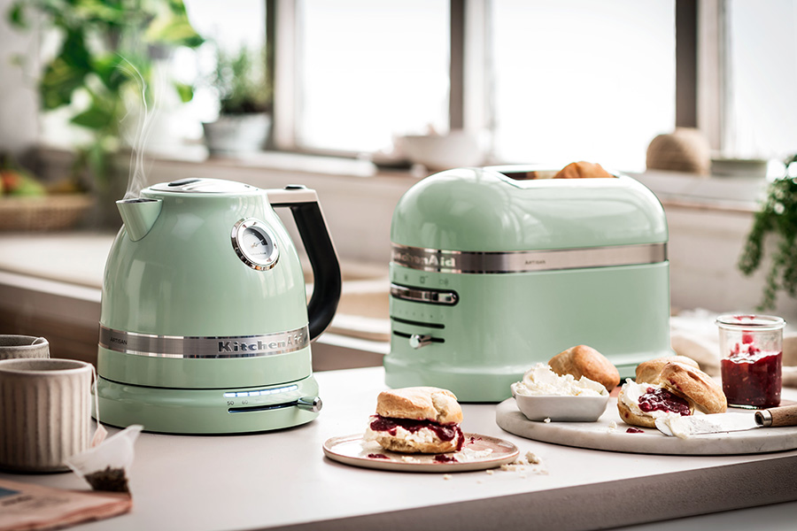 KitchenAid lleva el diseño y el color al desayuno con su gama Artisan