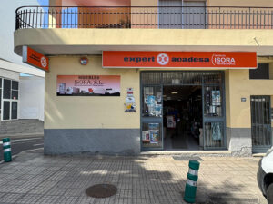 La tienda Muebles Isora S.L., de Guía de Isora (Tenerife), renovada por Expert Acadesa.
