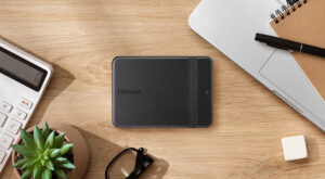 El nuevo disco duro externo portátil (HDD) Canvio Ready de Toshiba.