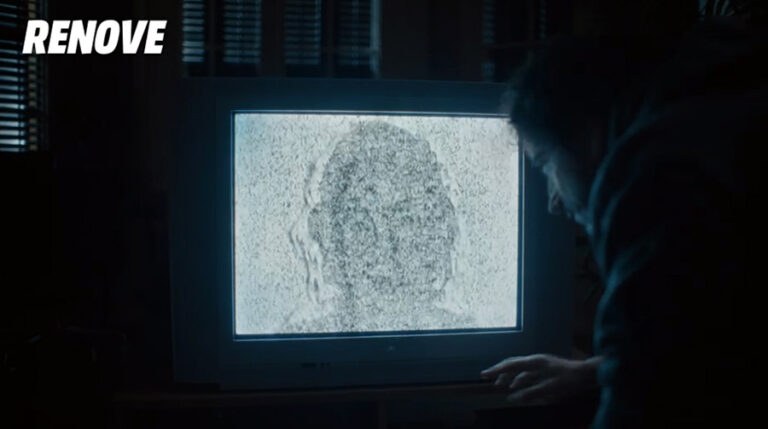 Televisor con la imagen distorsionada por la campaña Renove de MediaMarkt.
